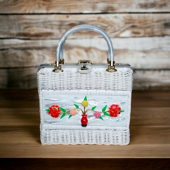 Vintage Princess Charming by Atlas Woven Wicker Rattan Floral Design Box Handbag - Picture 2 of 16
